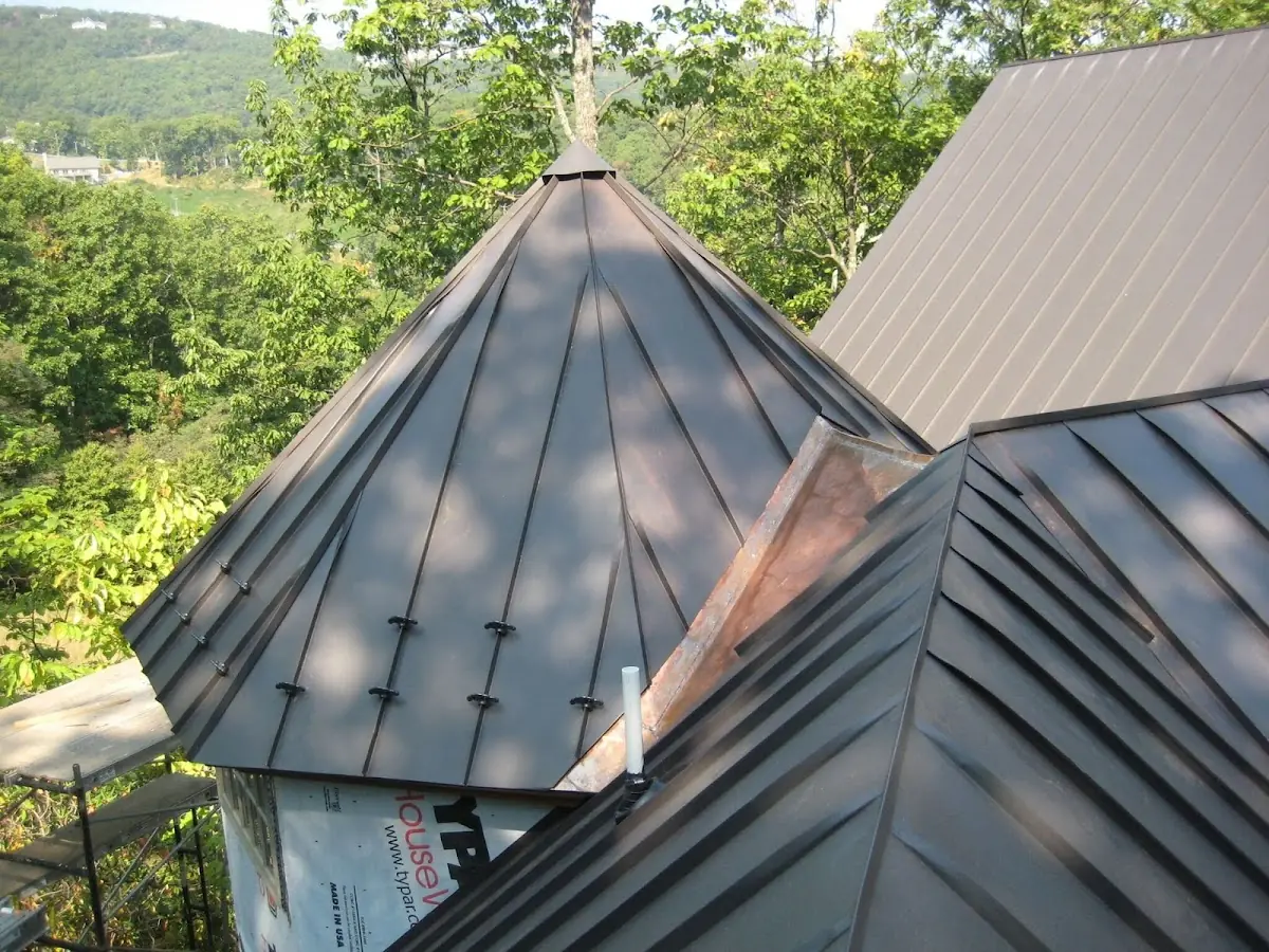 Professional Shingle Replacement & Repair by Craftsman Roofing in Seneca Springs